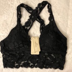 NWT Shekini Black Lace Bralette